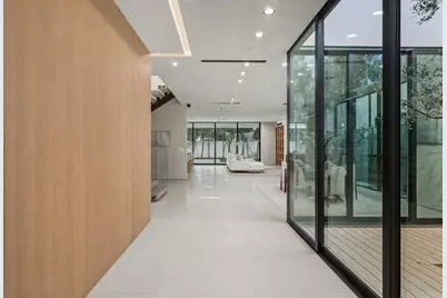 824 N Curson Avenue, Los Angeles, CA 90046 - Photo 5