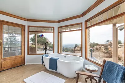 6490 Rainbow Heights Road, Fallbrook, CA 92028 - Photo 21