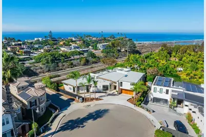 601 N Cedros, Solana Beach, CA 92075 - Photo 35