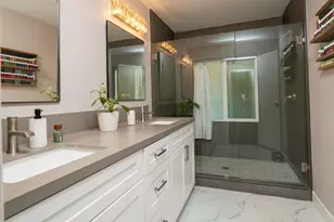 8975 Lawrence Welk Dr, Escondido, CA 92026 - Photo 21