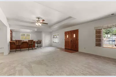 2573 Los Alisos S, Fallbrook, CA 92028 - Photo 11