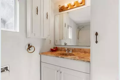 2573 Los Alisos S, Fallbrook, CA 92028 - Photo 35