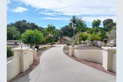 2573 Los Alisos S, Fallbrook, CA 92028 - Photo 59