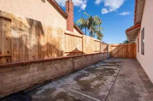 4427 Trieste Dr, Carlsbad, CA 92010 - Photo 23