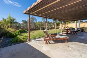 4427 Trieste Dr, Carlsbad, CA 92010 - Photo 19