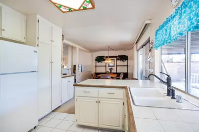 4427 Trieste Drive, Carlsbad, CA 92010 - Photo 11