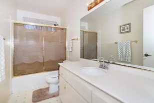 4427 Trieste Dr, Carlsbad, CA 92010 - Photo 13