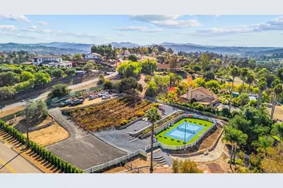 1569 Via Monserate, Fallbrook, CA 92028 - Photo 49