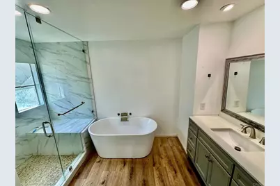 2130 Sunset Dr. ##14, Vista, CA 92081 - Photo 13