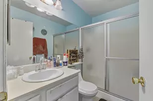 320 Rolling Hills Ln, San Marcos, CA 92069 - Photo 17