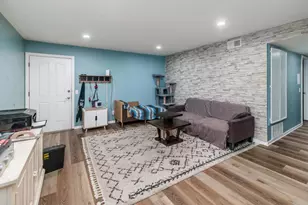 518 Calle Montecito, Oceanside, CA 92057 - Photo 3