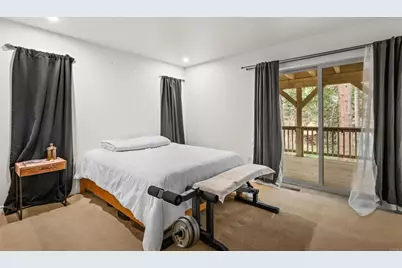 26328 Jacqueline Rd, Twin Peaks, CA 92391 - Photo 21