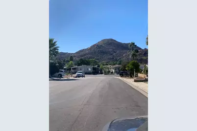 26092 Bamboo Palm Dr, Homeland, CA 92548 - Photo 11