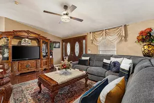 2550 E Valley Parkway, Escondido, CA 92027 - Photo 11