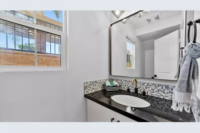 560 Moonlight Drive, San Marcos, CA 92069 - Photo 35