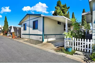 2750 Wheatstone Street #203, San Diego, CA 92111 - Photo 3