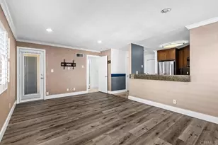 7405 Charmant Dr, San Diego, CA 92122 - Photo 5