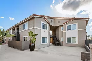 7405 Charmant Dr, San Diego, CA 92122 - Photo 19