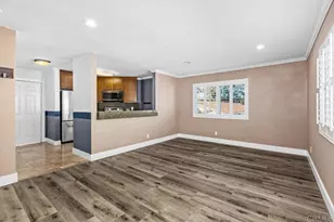 7405 Charmant Dr, San Diego, CA 92122 - Photo 3