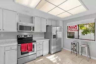 2508 Navarra Dr, Carlsbad, CA 92009 - Photo 5