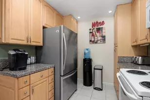 4020 Layang Layang Cir, Carlsbad, CA 92008 - Photo 15