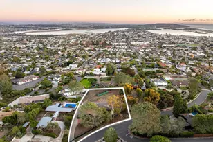 1645 Los Altos, San Diego, CA 92109 - Photo 7