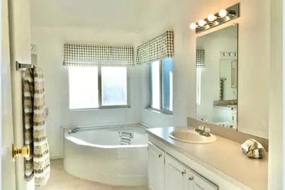 5830 Robin Hill Drive #30, Lakeport, CA 95453 - Photo 7