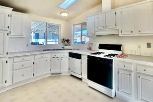 5830 Robin Hill Dr, Lakeport, CA 95453 - Photo 5