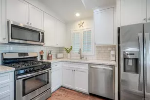 6494 Friendly Pl, Carlsbad, CA 92011 - Photo 13