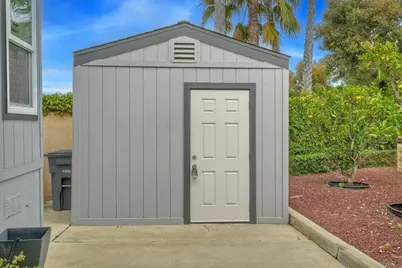 6494 Friendly Place, Carlsbad, CA 92011 - Photo 39