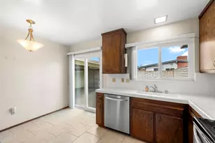 335 J St, Chula Vista, CA 91910 - Photo 23