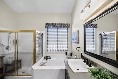 40455 Via Tapadero, Murrieta, CA 92562 - Photo 15