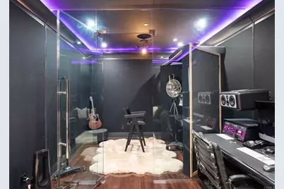 6853 Rancho Valencia Rd., Rancho Santa Fe, CA 92067 - Photo 35