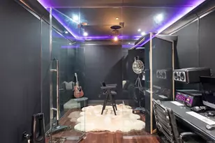 6853 Rancho Valencia Rd, Rancho Santa Fe, CA 92067 - Photo 35