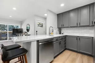 432 Edgehill Ln, Oceanside, CA 92054 - Photo 7