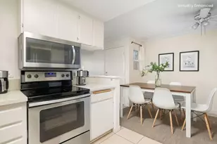 211 Woodland Pkwy, San Marcos, CA 92069 - Photo 3