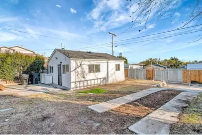 3845 Ocean View Boulevard, San Diego, CA 92113 - Photo 11