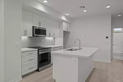 520 Cobblestone Court, El Cajon, CA 92020 - Photo 3