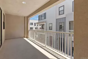 2536 Elderberry Ln, Carlsbad, CA 92008 - Photo 9