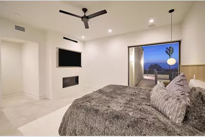 537 N Granados Avenue, Solana Beach, CA 92075 - Photo 15