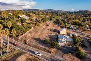 291 Osborne St, Vista, CA 92084 - Photo 1