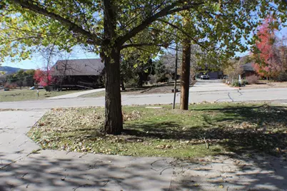 23950 Jacaranda Drive, Tehachapi, CA 93561 - Photo 5