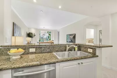 9253 Regents Road #A203, La Jolla, CA 92037 - Photo 37