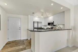 9253 Regents Road, La Jolla, CA 92037 - Photo 33