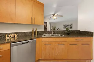 7565 Charmant Dr, San Diego, CA 92122 - Photo 5