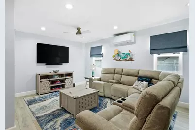 4021 Layang Layang Circle #A, Carlsbad, CA 92008 - Photo 5