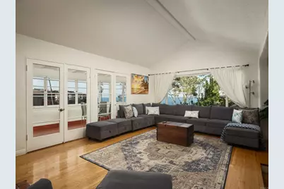 1303 15 Cave Street, La Jolla, CA 92037 - Photo 3