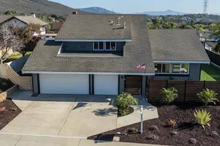 7310 Esfera St, Carlsbad, CA 92009 - Photo 3