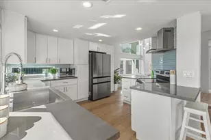 7310 Esfera St, Carlsbad, CA 92009 - Photo 13