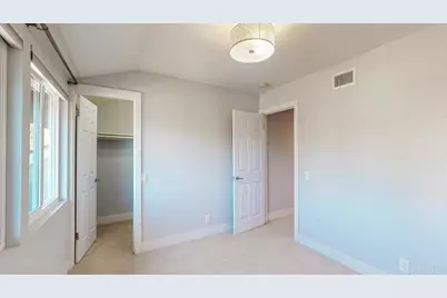 7310 Esfera Street, Carlsbad, CA 92009 - Photo 27